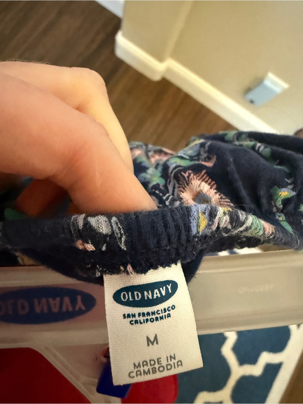 Old Navy Navy Floral Stretch Headband